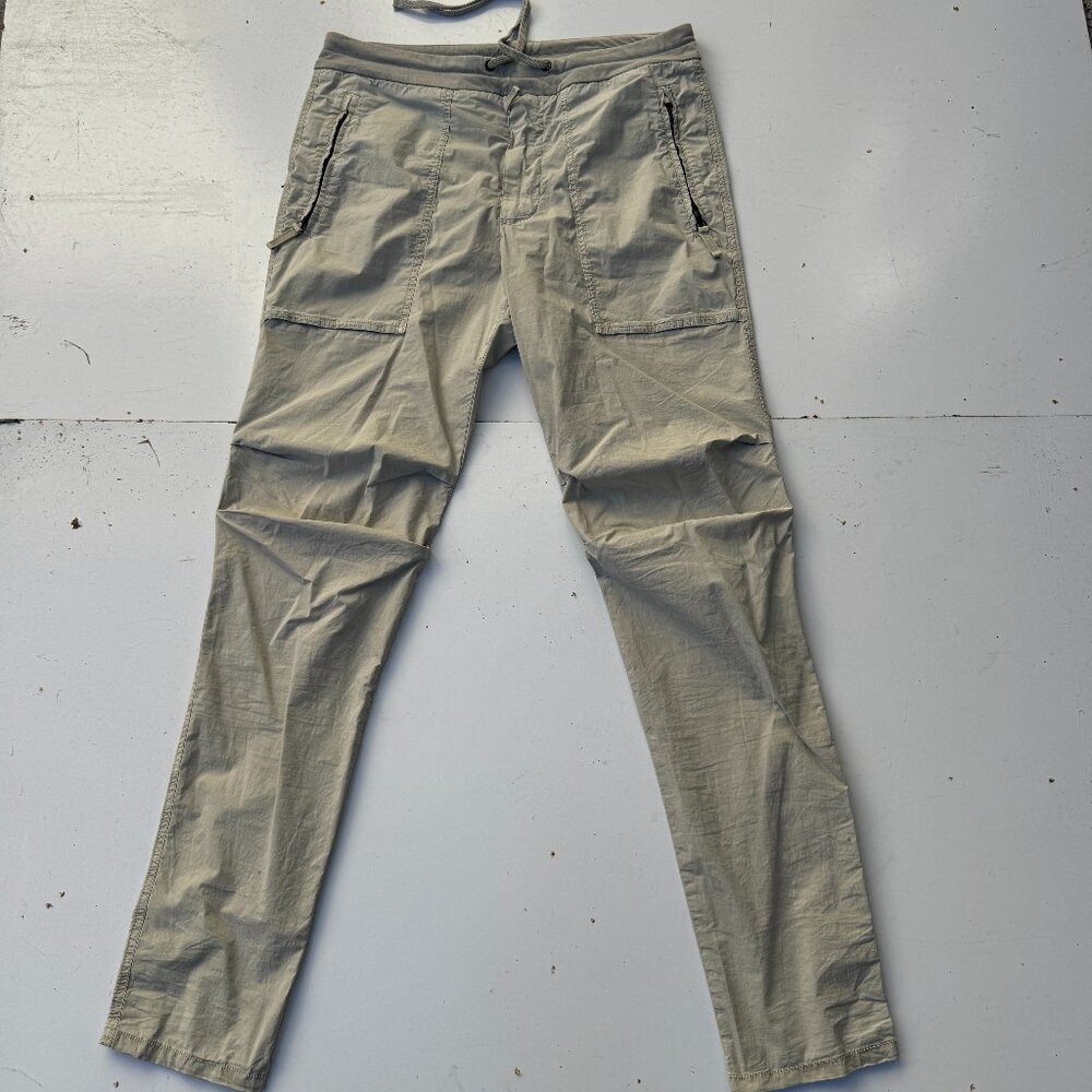 James Perse Stretch Poplin Zip Pocket Pant - Paste Pigment Size 1 (30"-32") - Picture 2 of 16